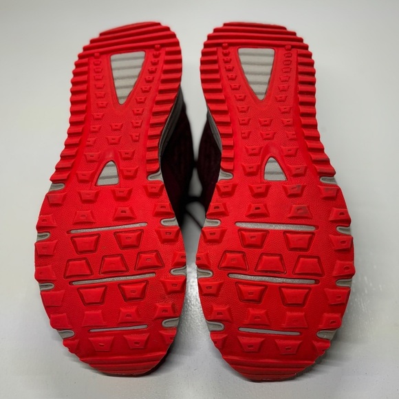 New Balance Women's Nitrel V3 Trail Runner Sedona/Dragon Fruit size 7.5 - Picture 6 of 9